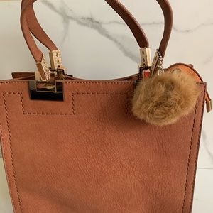 🌸BRAND NEW Brown Handbag with Pom Accessory🌸